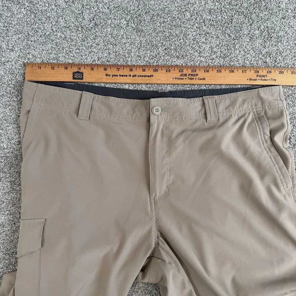 Columbia Eaglecrest Cargo Shorts Mens Lightweight Stretch Hiking Tan Size 40